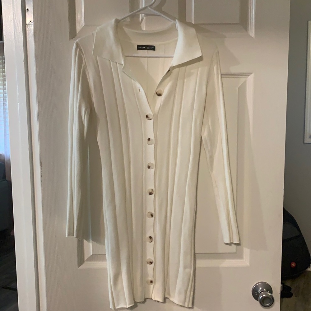 SHEIN, Medium size 6, Ivory/White